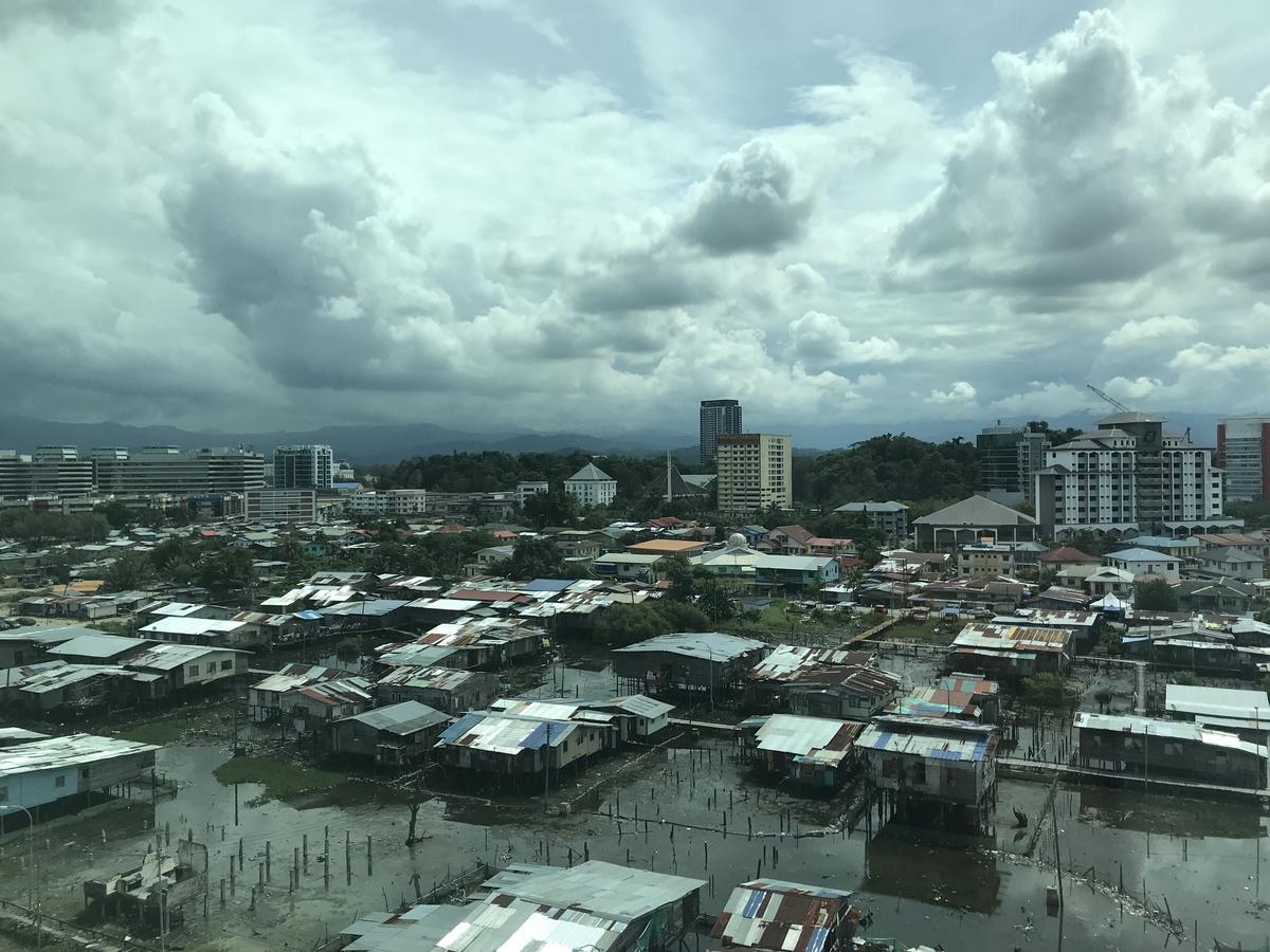 Apartamento de 68 m² con 2 habitación/es y 1 baño/s de uso privado, en Distrito Central de Negocios Kota Kinabalu Exterior foto